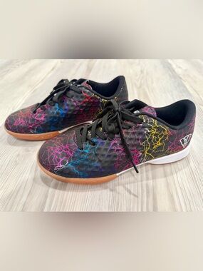 VIZARI Zodiac Youth Indoor Soccer Shoes | Kids Soccer Cleats. Size 4 EUC